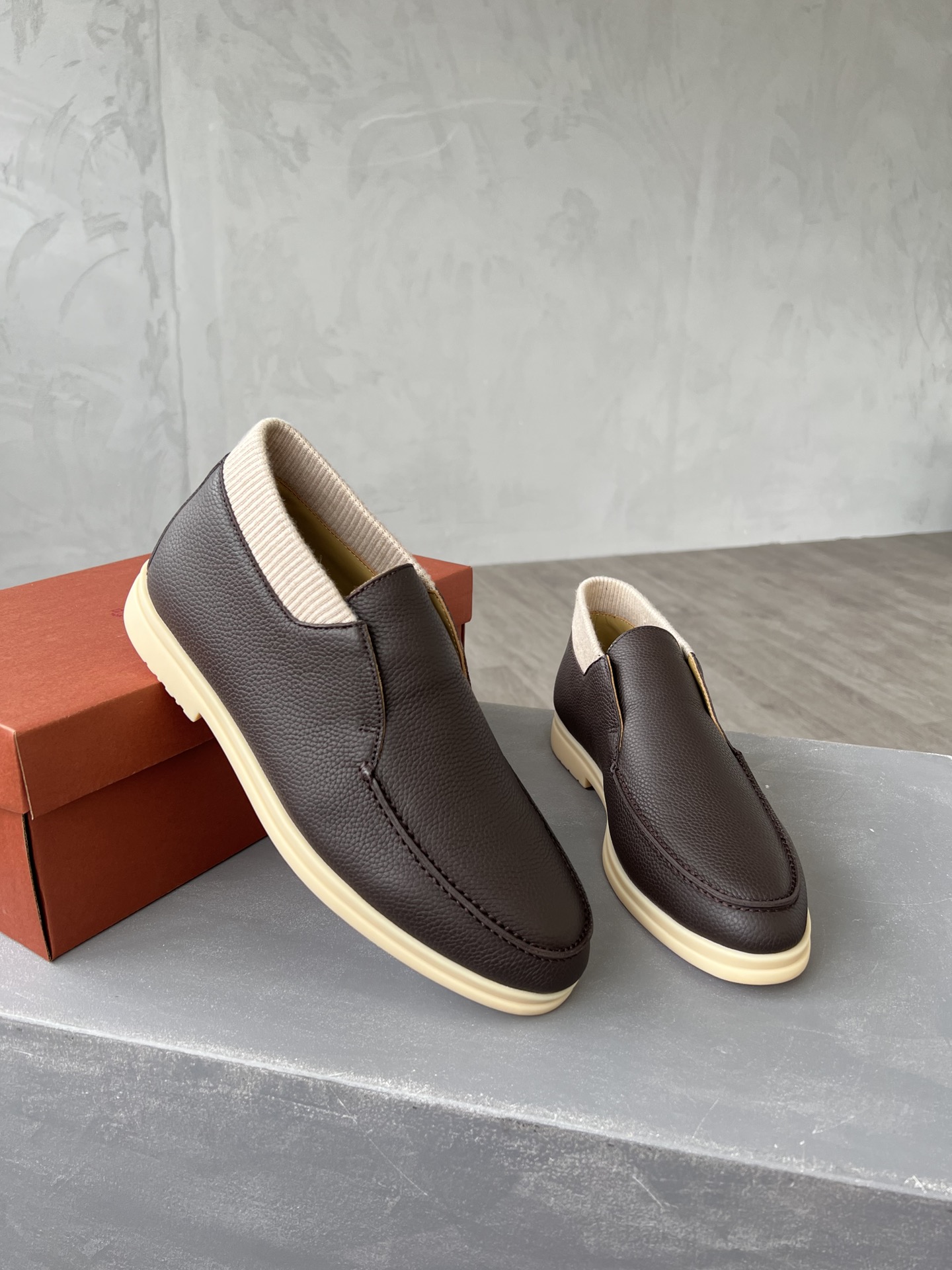 Loro Piana shoes 236 - vstockx