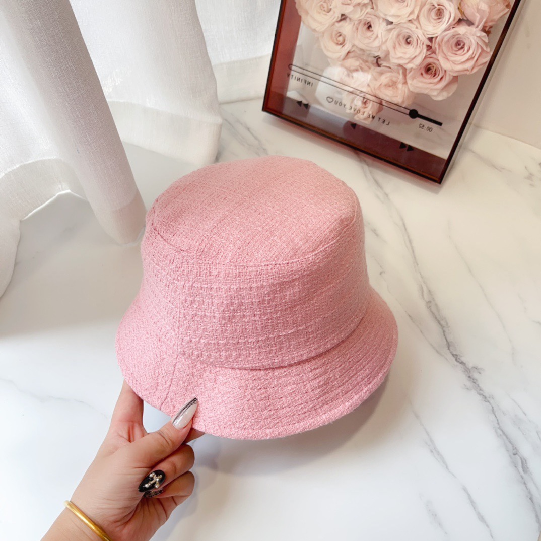 Streetwear Hat Chanel 329362 - vstockx