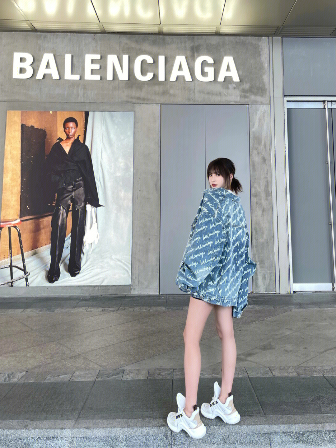 Clothes Balenciaga 134 - vstockx