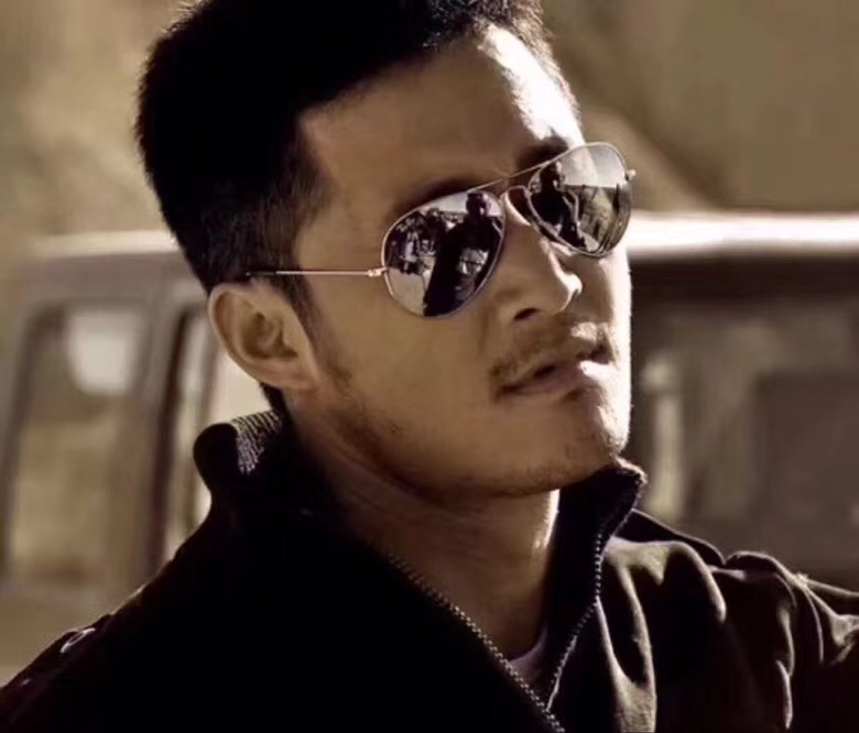 sunglasses Ray-Ban 3026 - vstockx