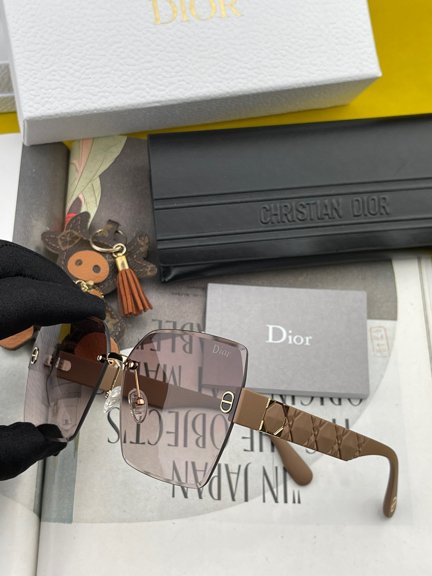 sunglasses Dior D8295 - vstockx