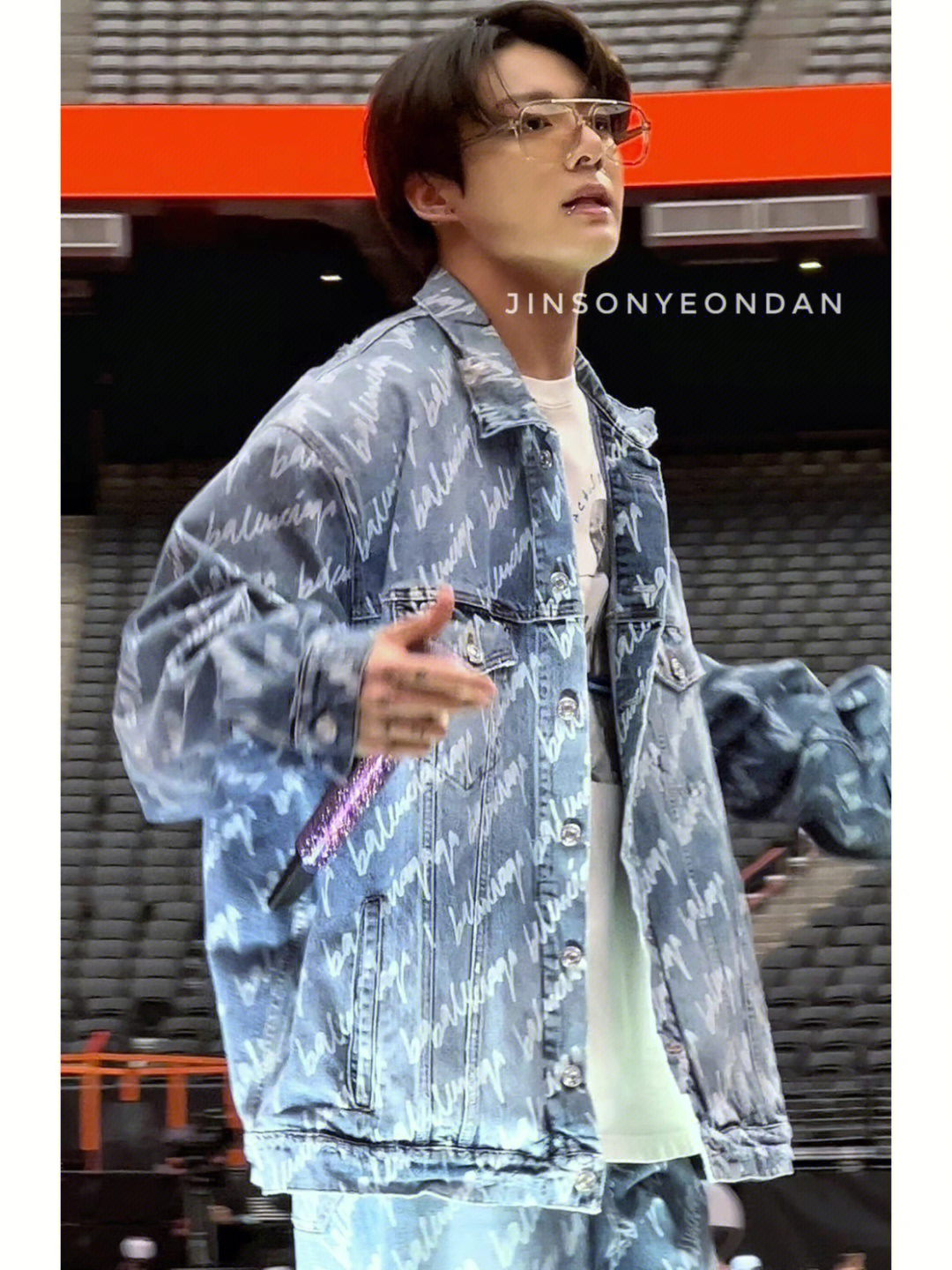 Clothes Balenciaga 134 - vstockx