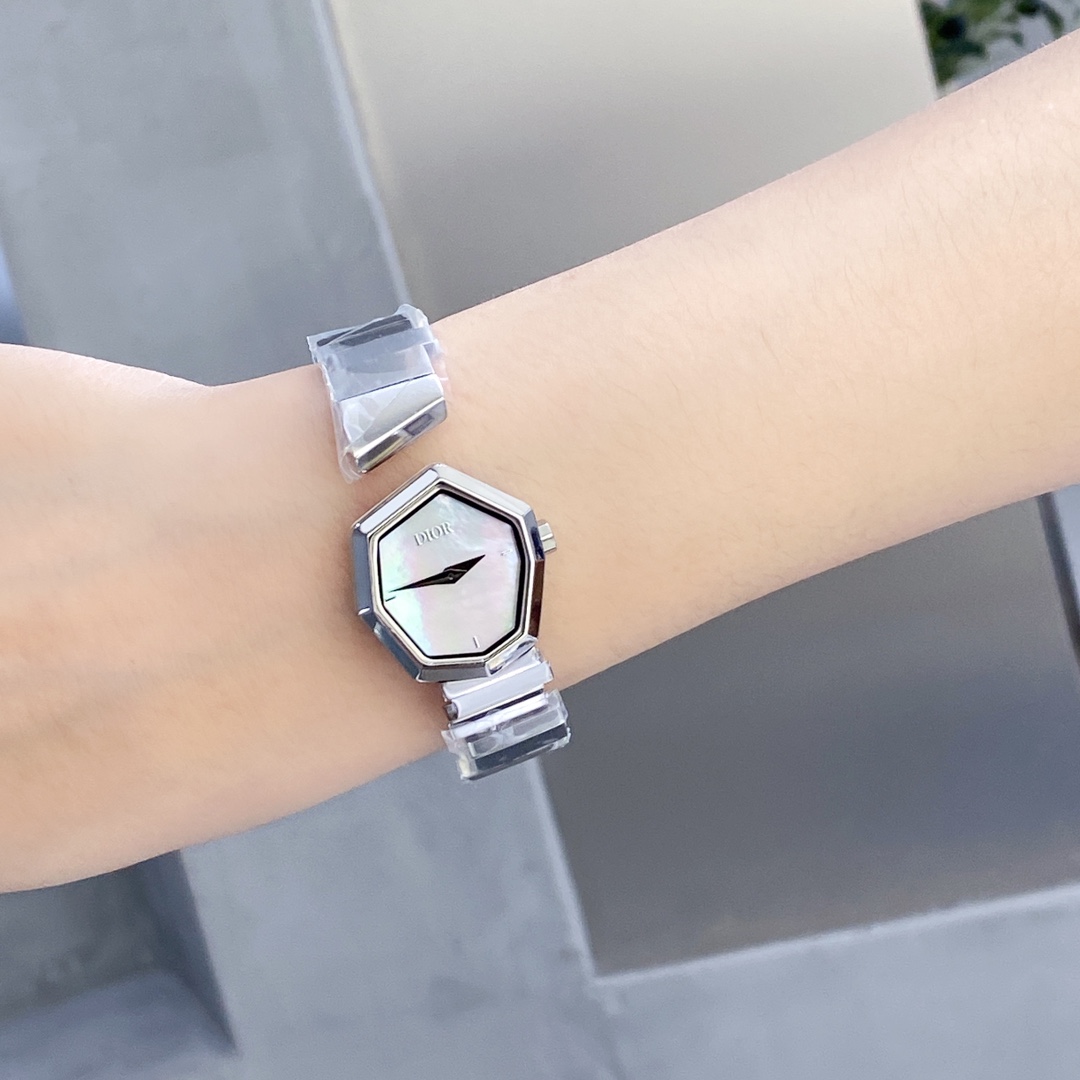 Watches Dior 323417 size:26*32 mm - vstockx