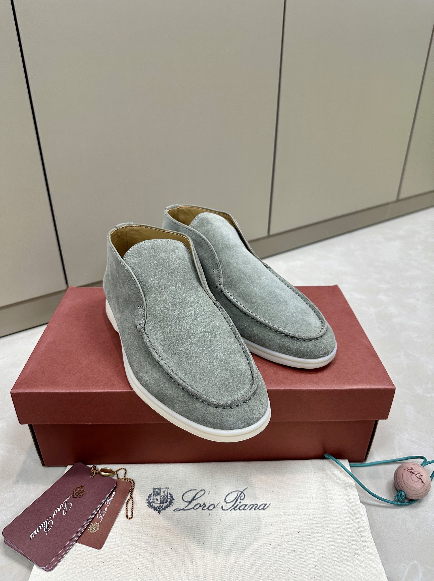 Loro Piana shoes 207 - vstockx