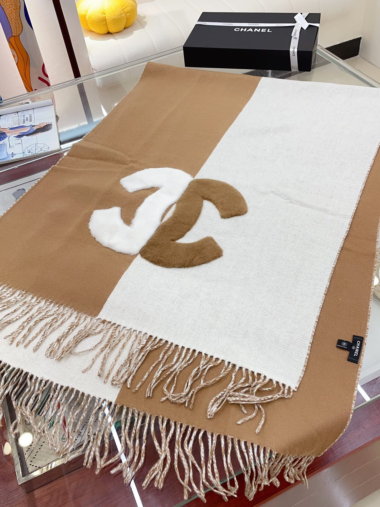 Streetwear Scarf CHANEL 328787 SIZE:70*200cm - vstockx