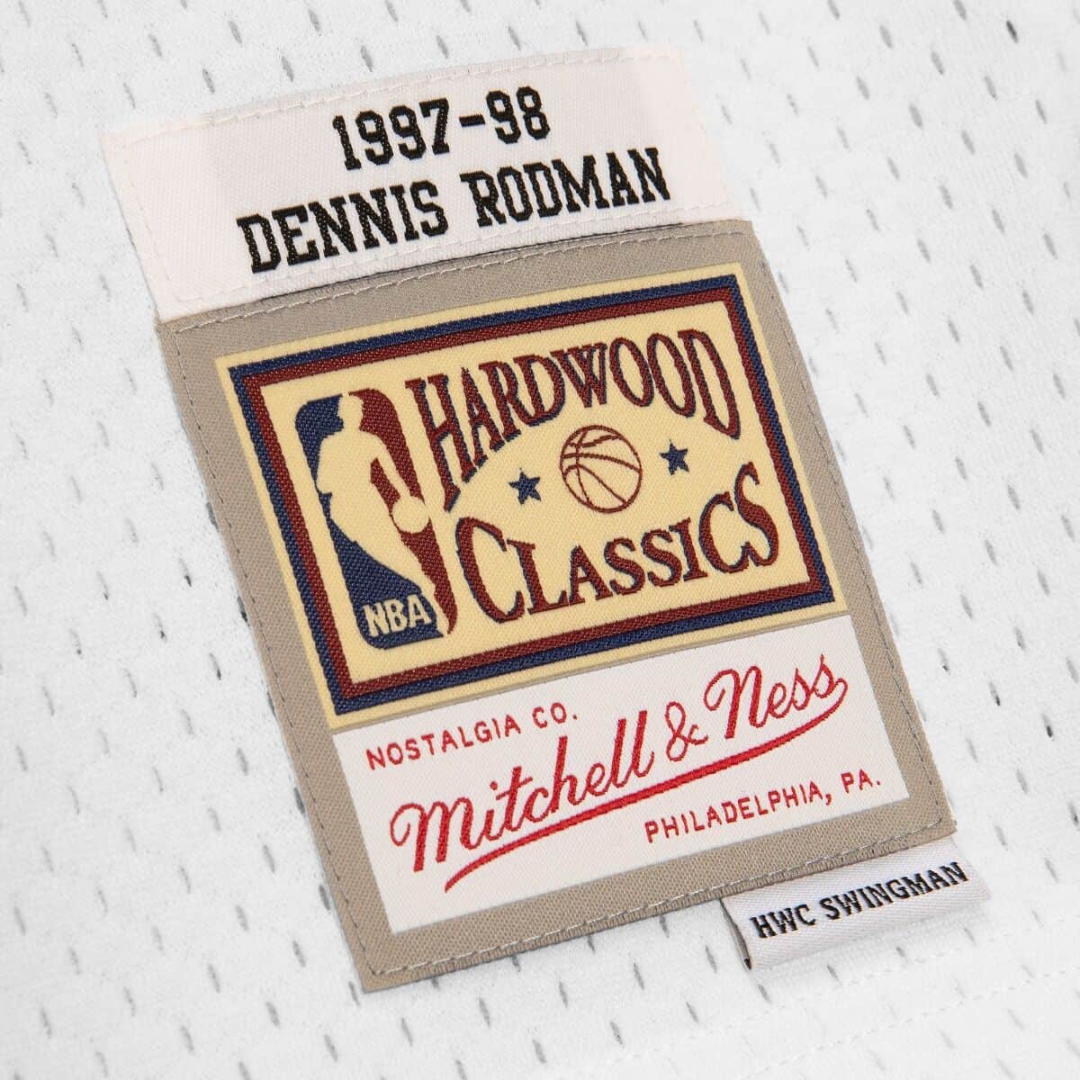 White Black Swingman Dennis Rodman Chicago Bulls 1997-98 Jersey - vstockx
