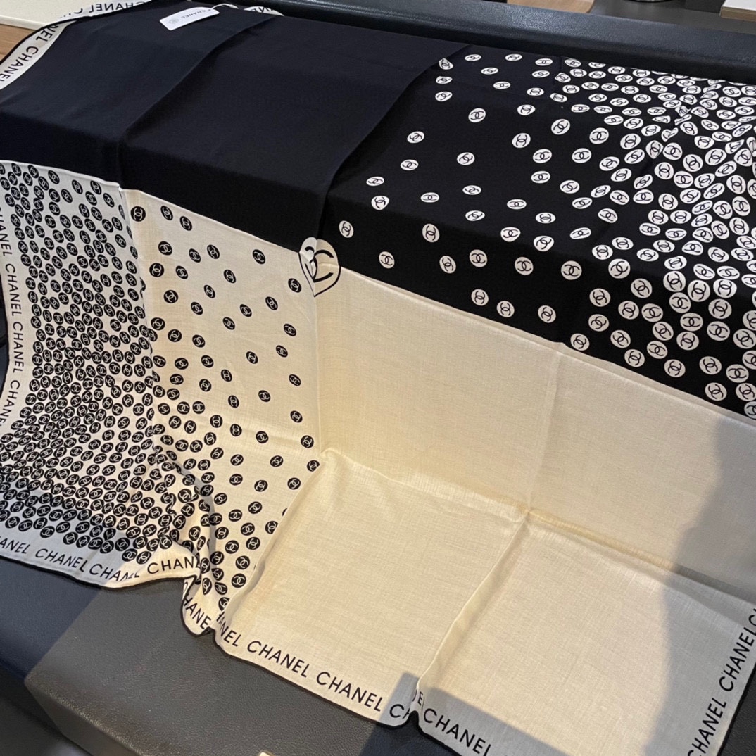 Streetwear Scarf CHANEL 329011 SIZE:140*140cm - vstockx