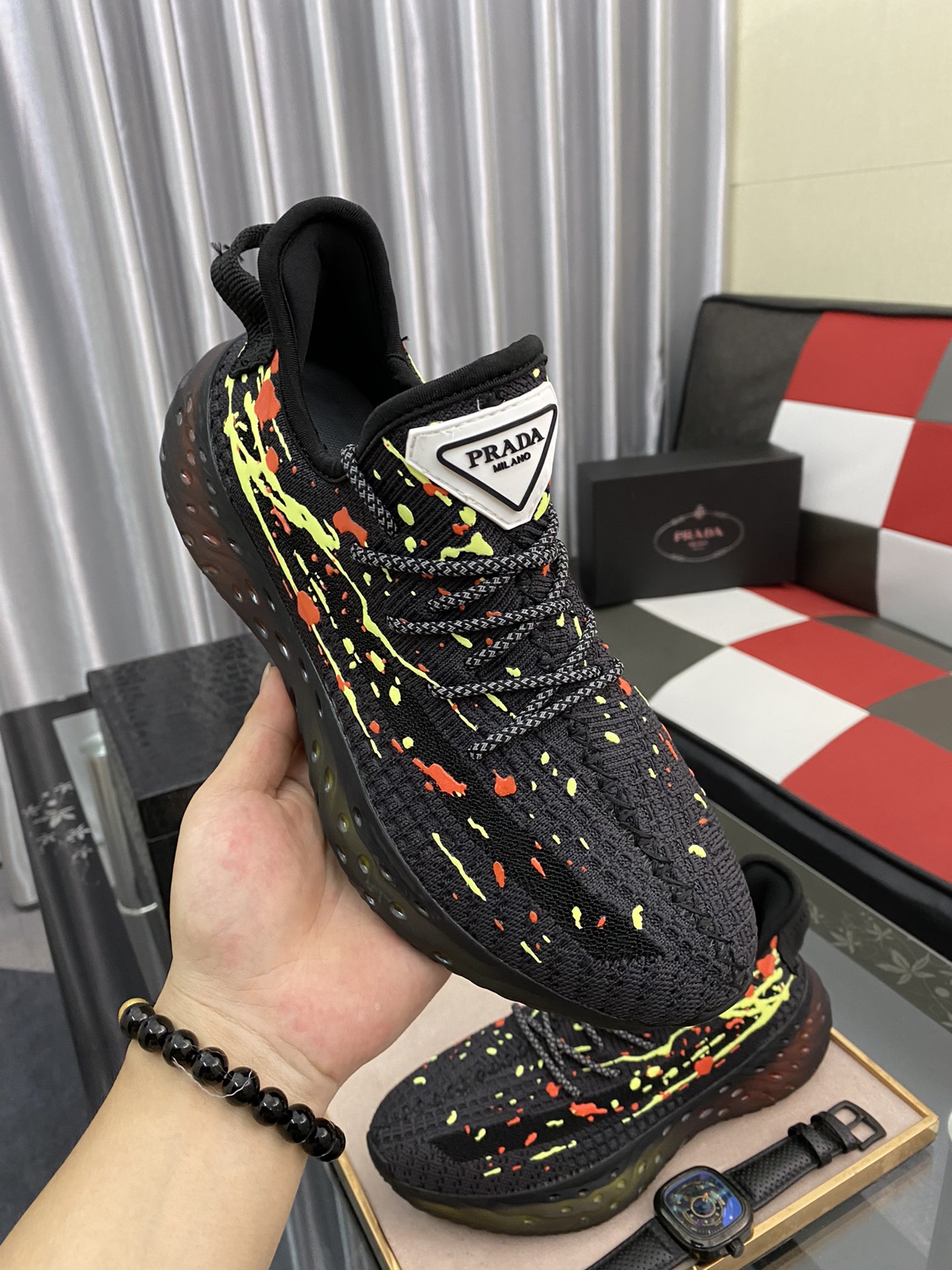 Prada Low Top sneaker 15 - vstockx
