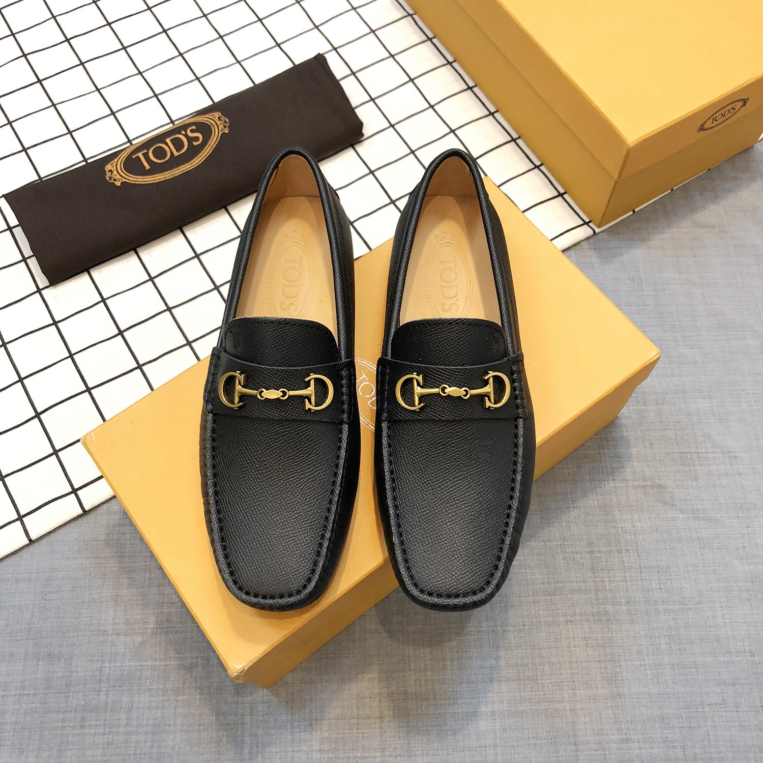 TOD'S Loafers 4 - vstockx