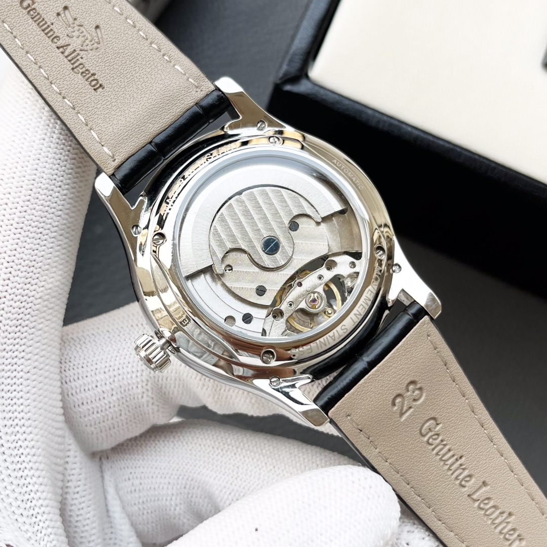 Watches Jaeger-LeCoultre 322250 size:40*12 mm - vstockx