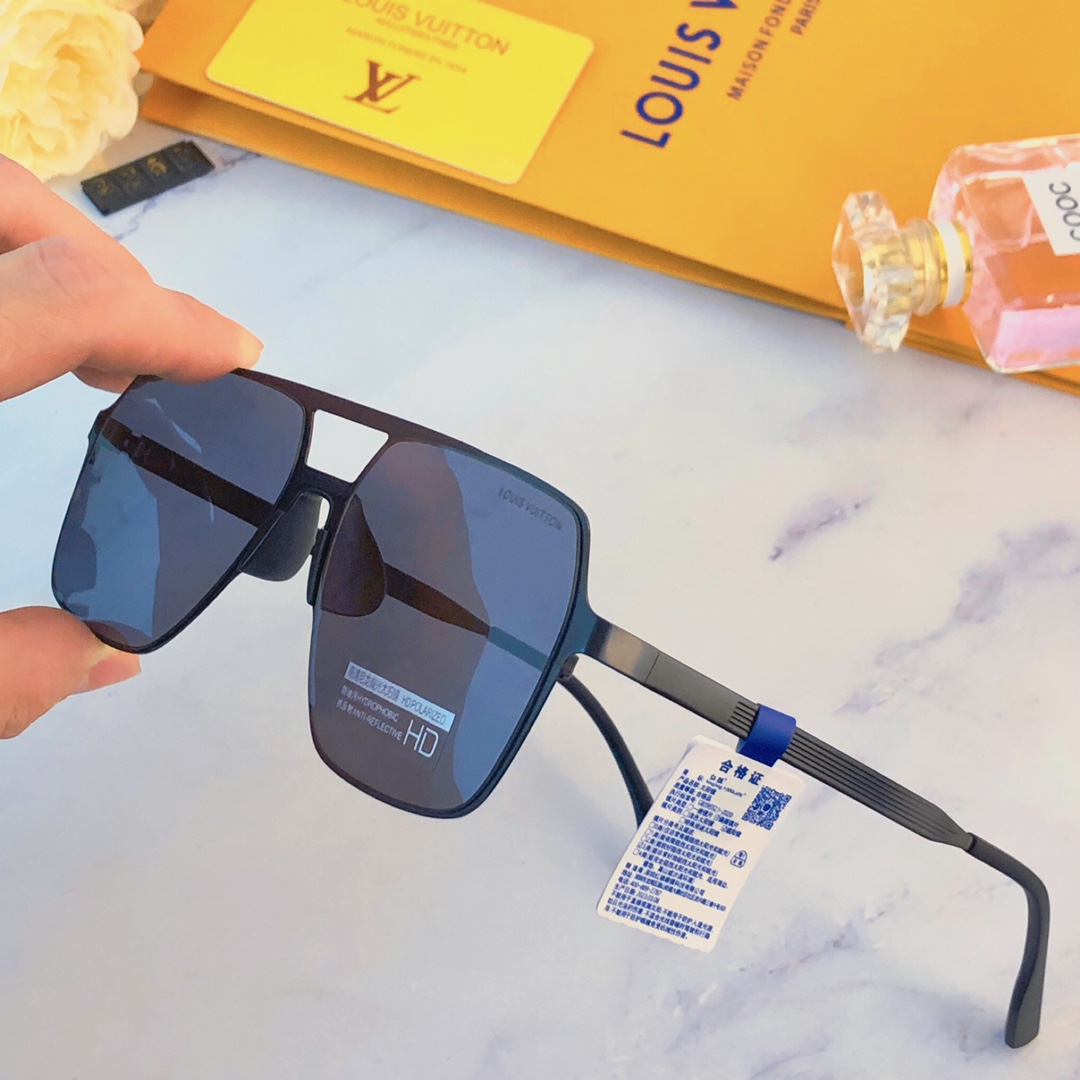 Sunglasses Louis Vuitton LV2255 - vstockx