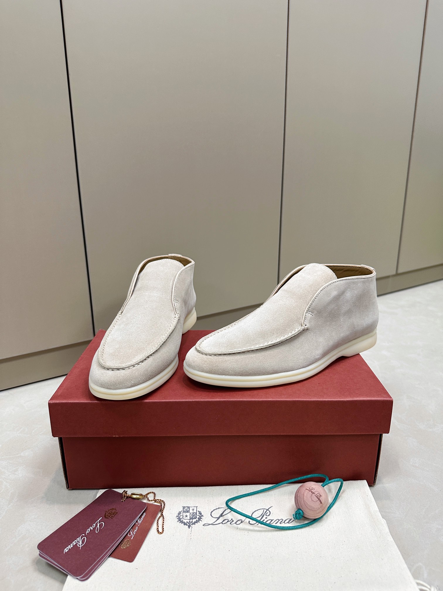 Loro Piana shoes 204 - vstockx