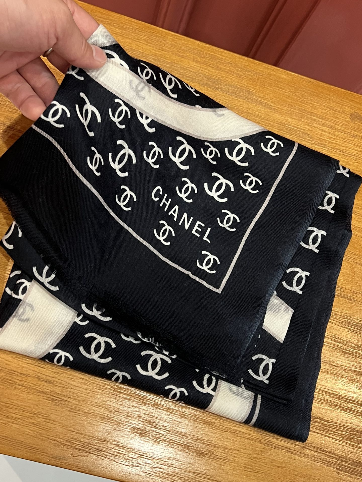 Streetwear Scarf CHANEL 328971 size:100*200cm - vstockx