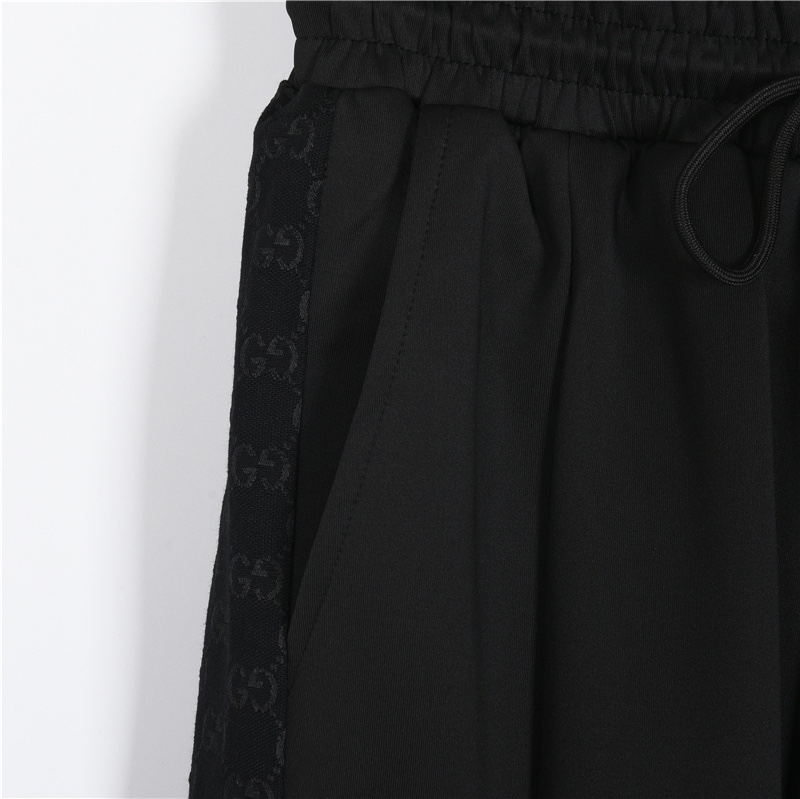 Clothes Gucci 334 - vstockx