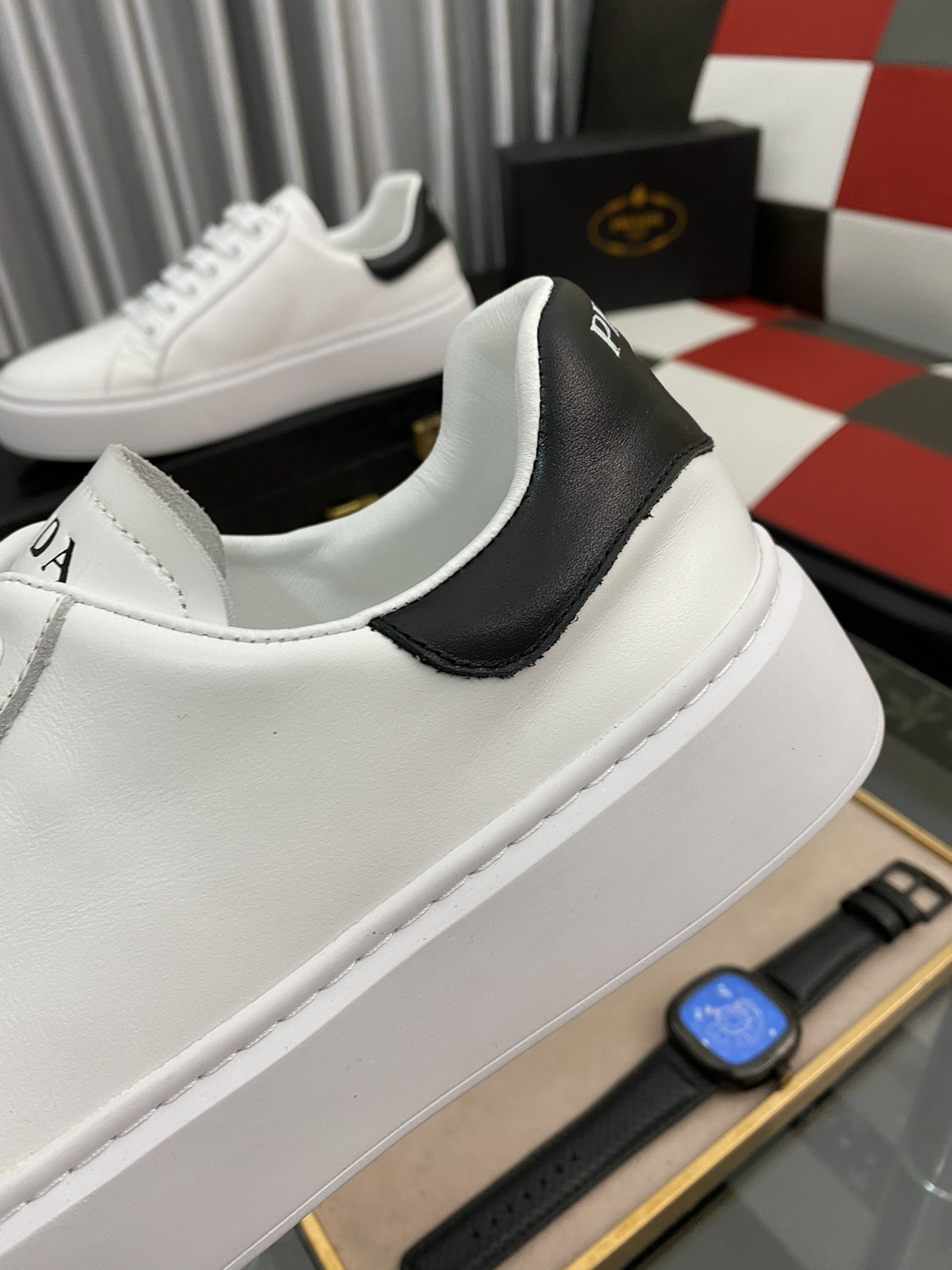 Prada Macro sneaker 1 - vstockx