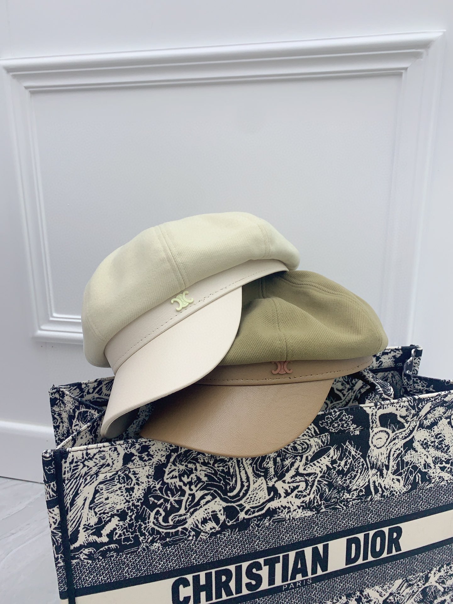 Streetwear Hat Celine 329564 - vstockx