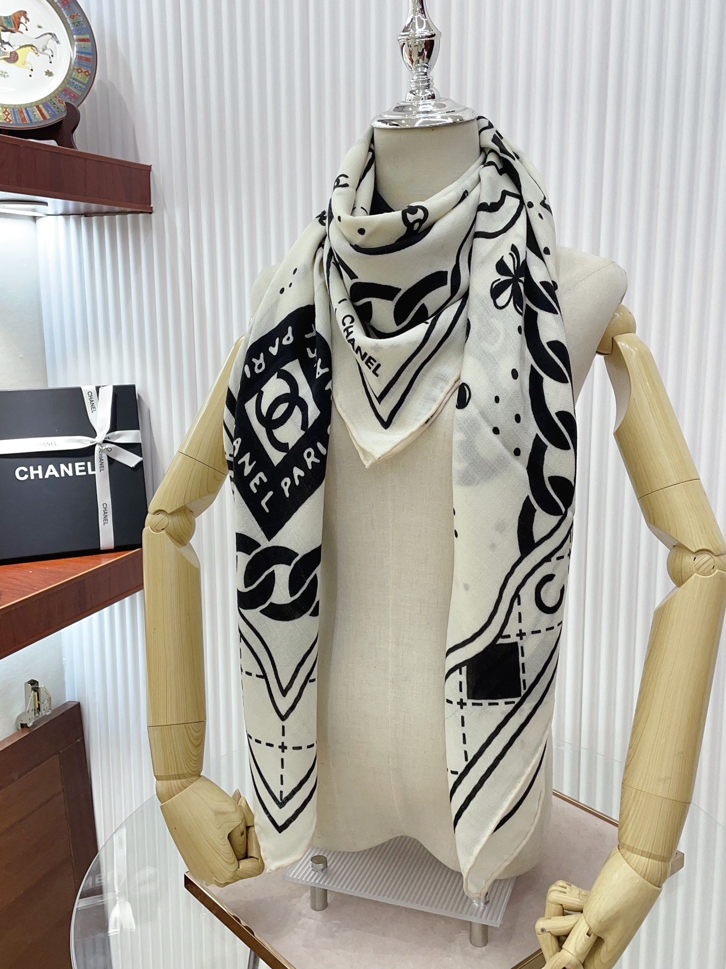 Streetwear Scarf CHANEL 328831 size:140*140cm - vstockx