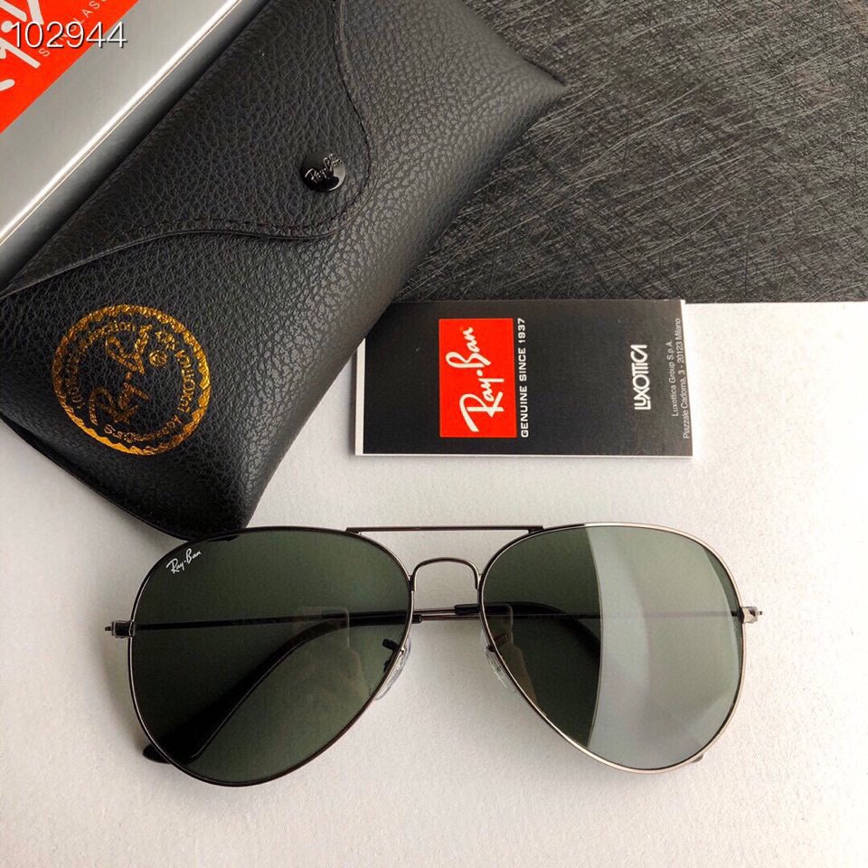 Sunglasses Ray-Ban RB3025 size:58-14-140 - vstockx