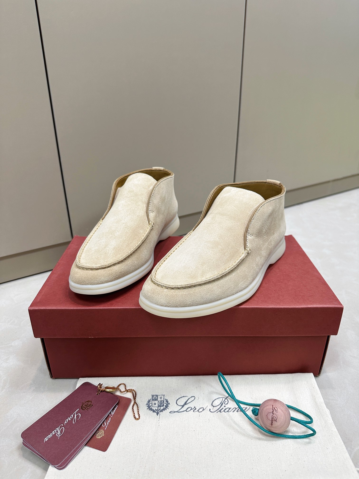 Loro Piana shoes 205 - vstockx