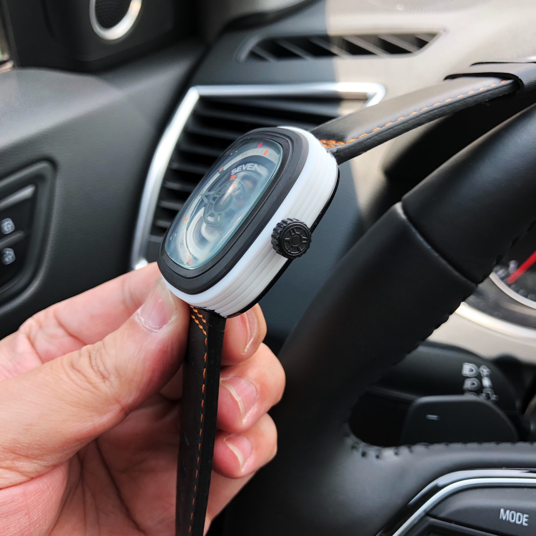 Watches Seven Friday 322786 size:47*13 mm - vstockx