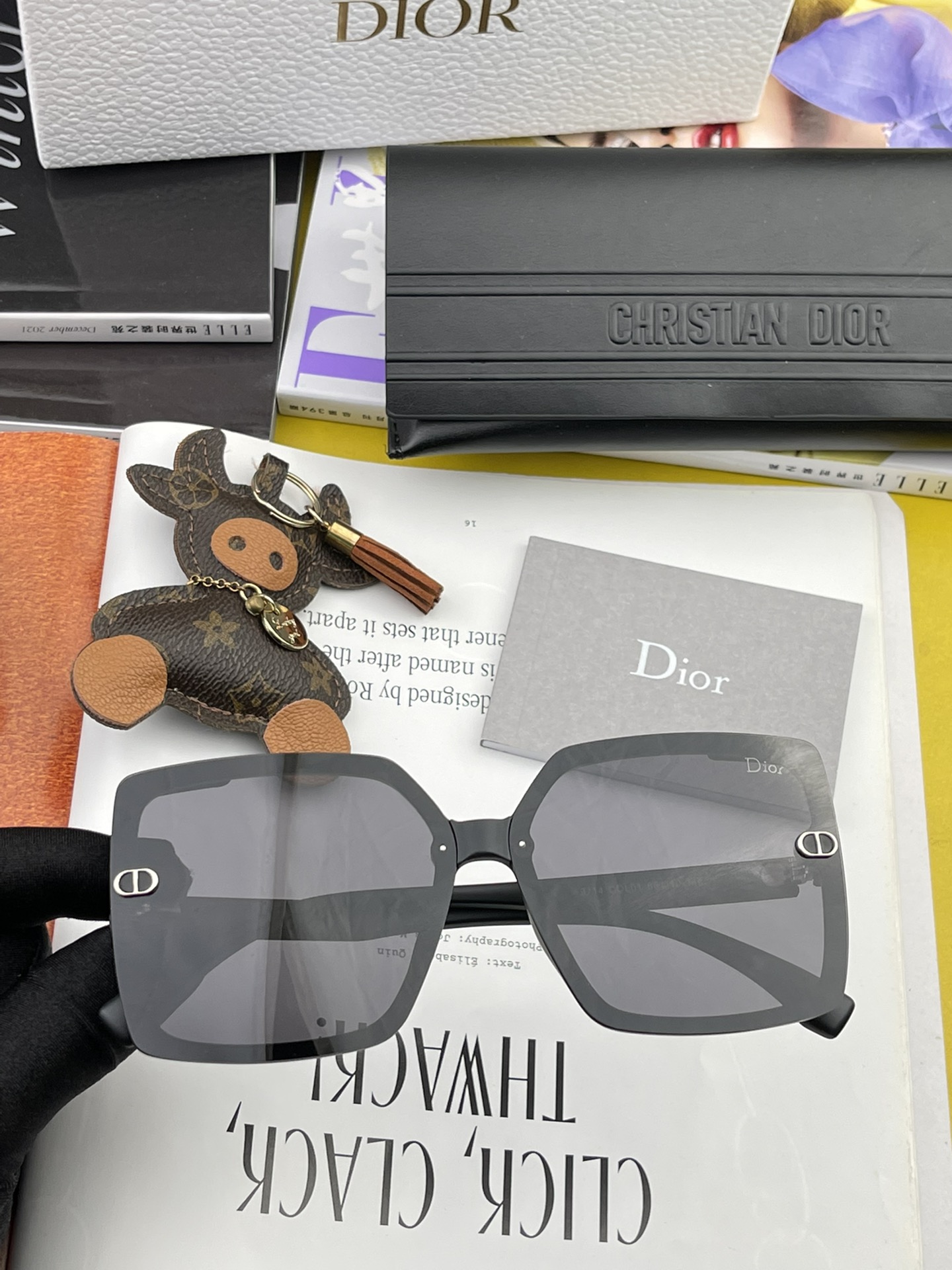 sunglasses Dior CD4971 - vstockx