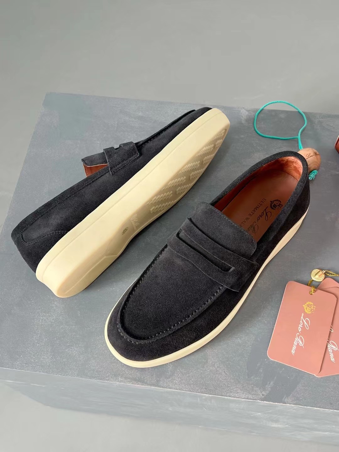 Loro Piana shoes 284 - vstockx