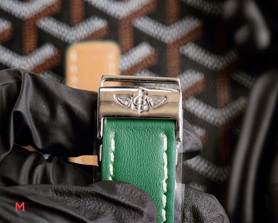 Watches BREITLING 323185 size:43*13 mm - vstockx