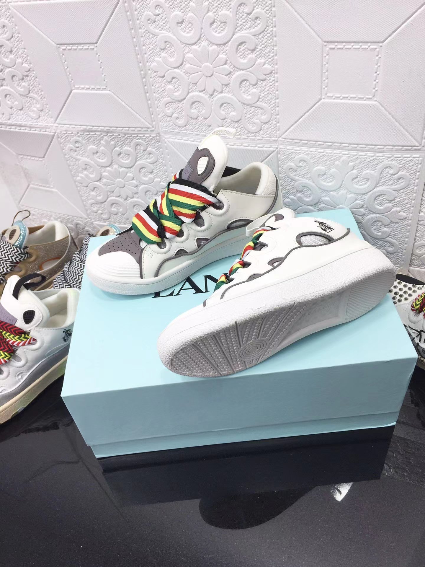 Lanvin Leather Curb - vstockx