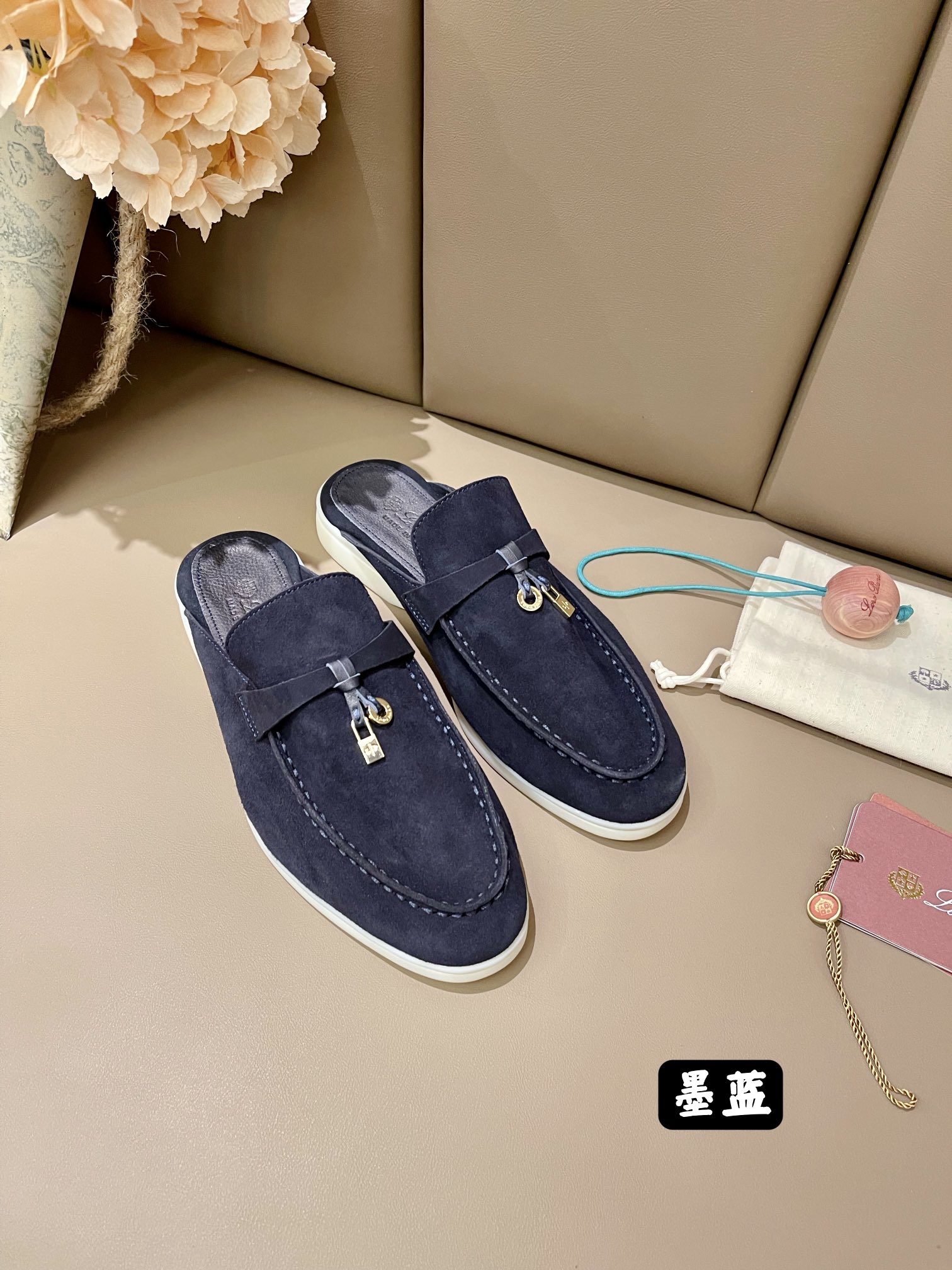 Loro Piana shoes 257 - vstockx