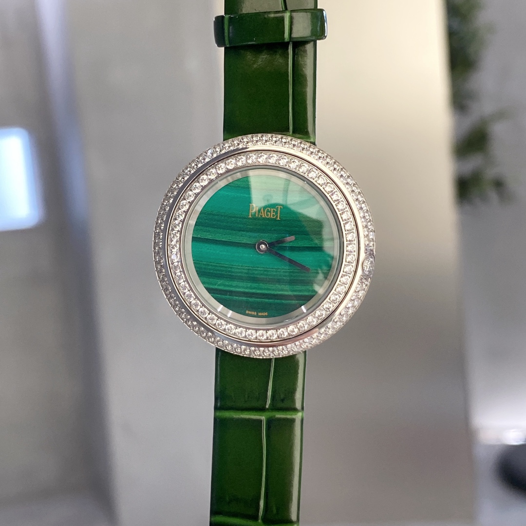 Watches PIAGET 322687 size:34*8 mm - vstockx