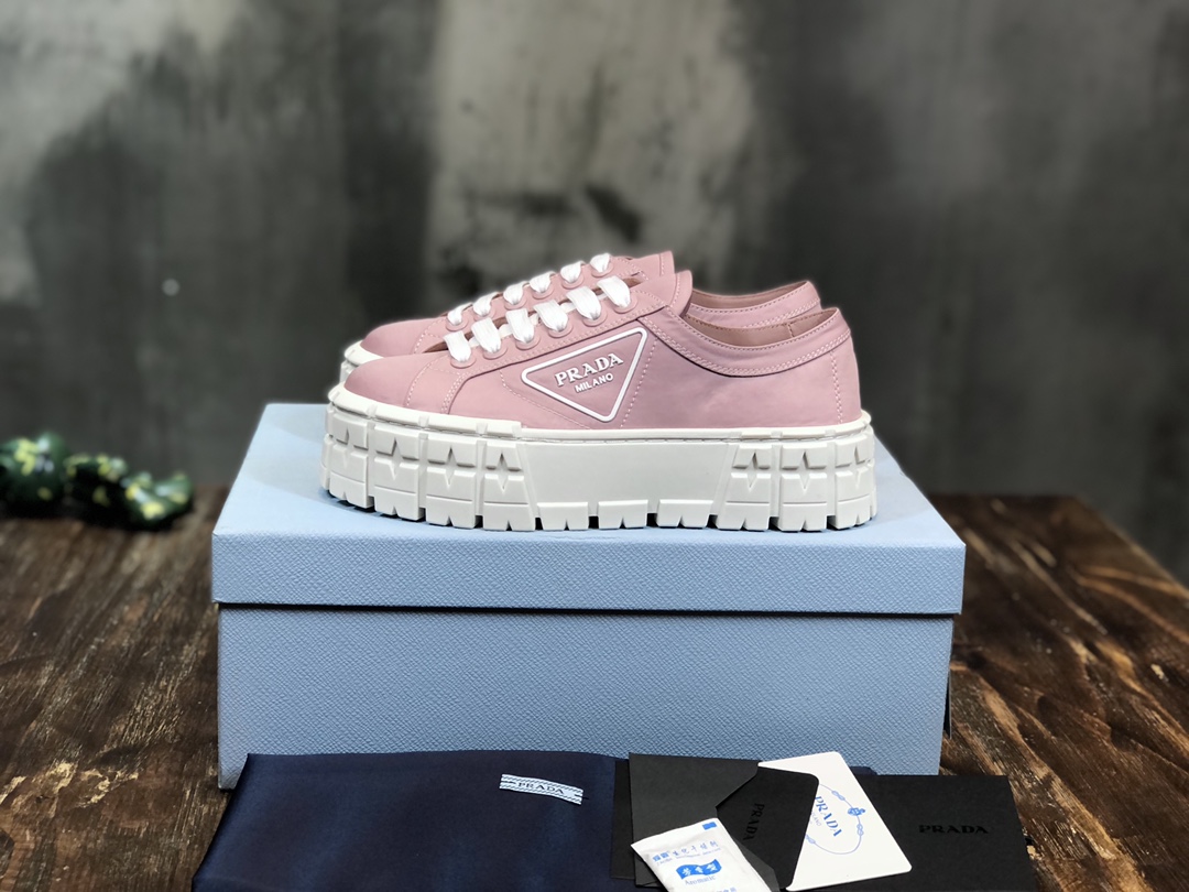 Prada Double Wheel sneaker 2 - vstockx