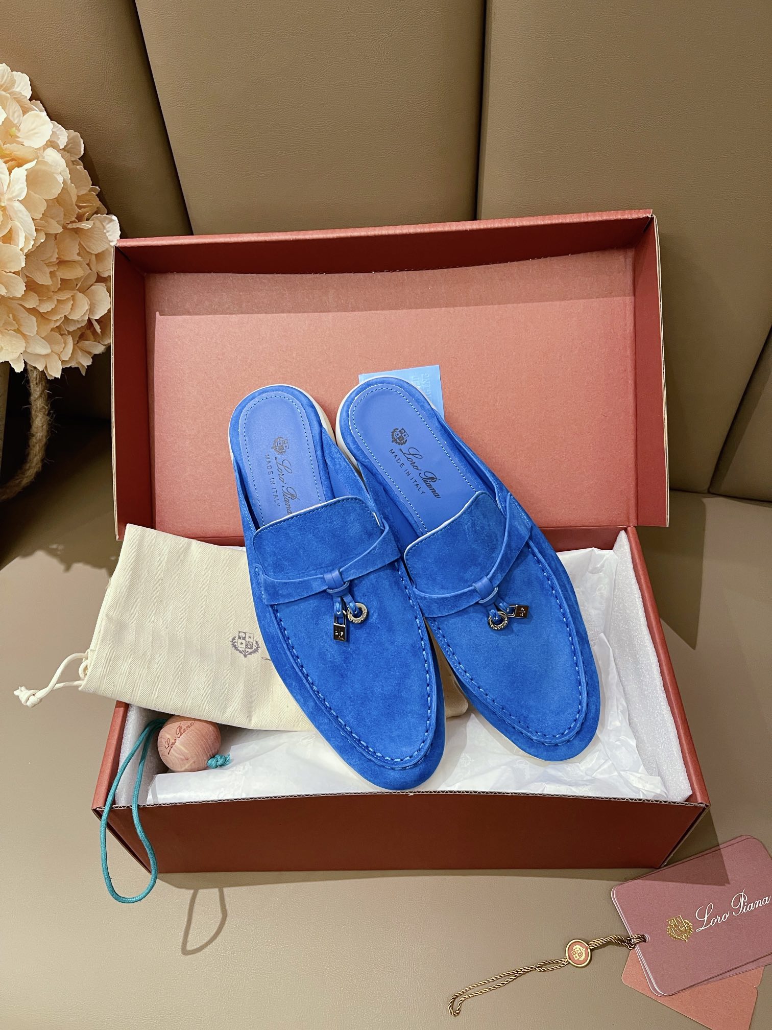 Loro Piana shoes 256 - vstockx