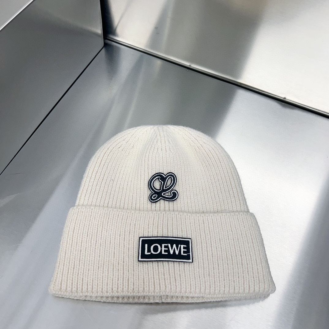 Streetwear Hat LOEWE 329143 - vstockx