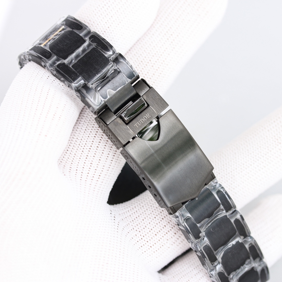 Watches TUDOR 322651 size:41 mm - vstockx