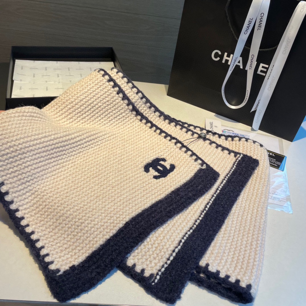 Streetwear Scarf CHANEL 329023 SIZE: 30*200cm - vstockx