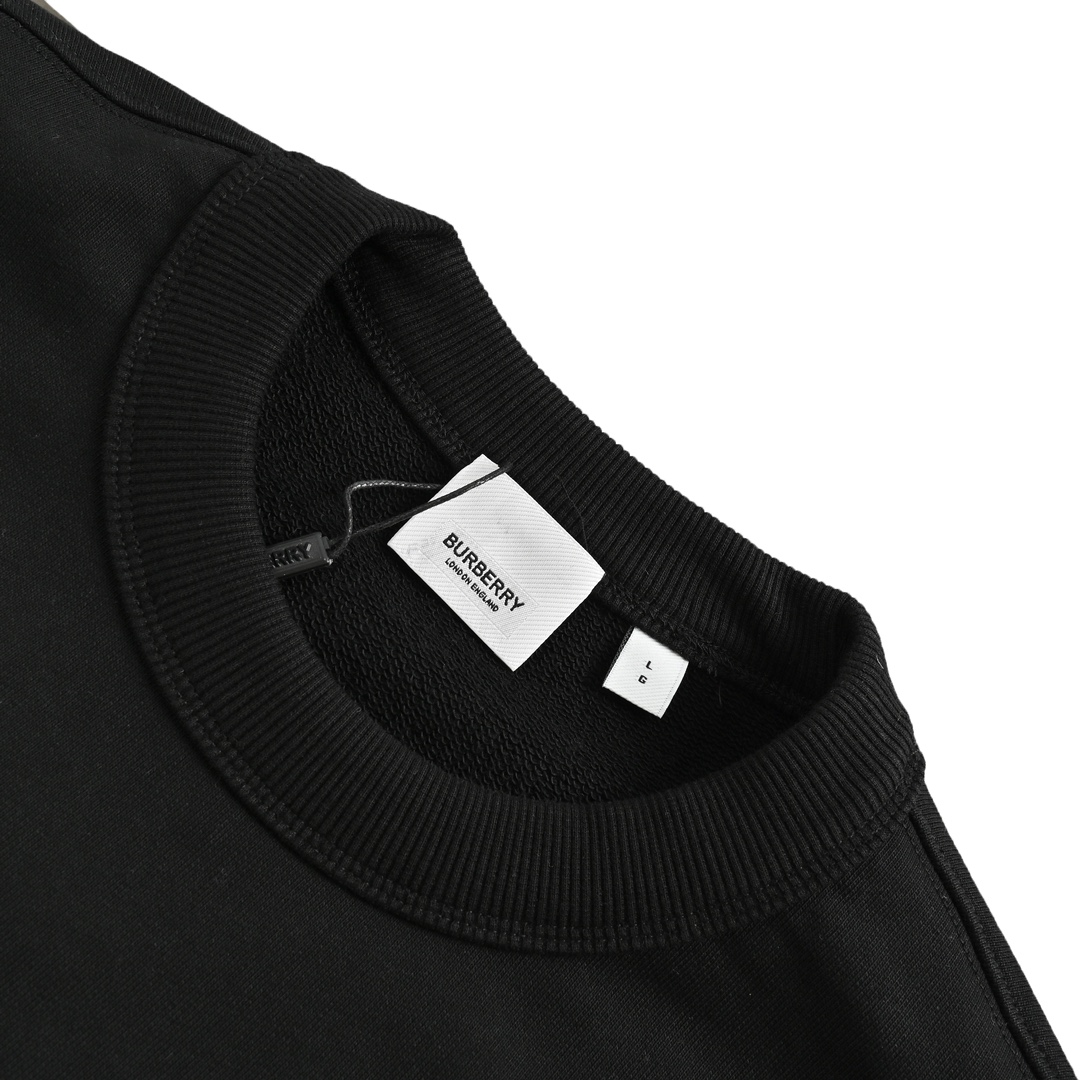 Clothes Burberry 816 - vstockx