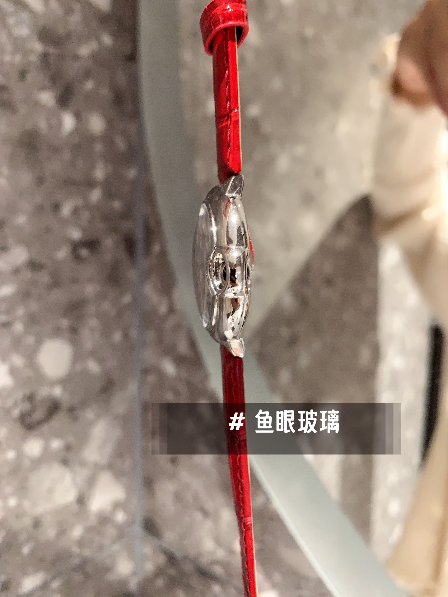 Watches Cartier 322129 size:33 mm - vstockx