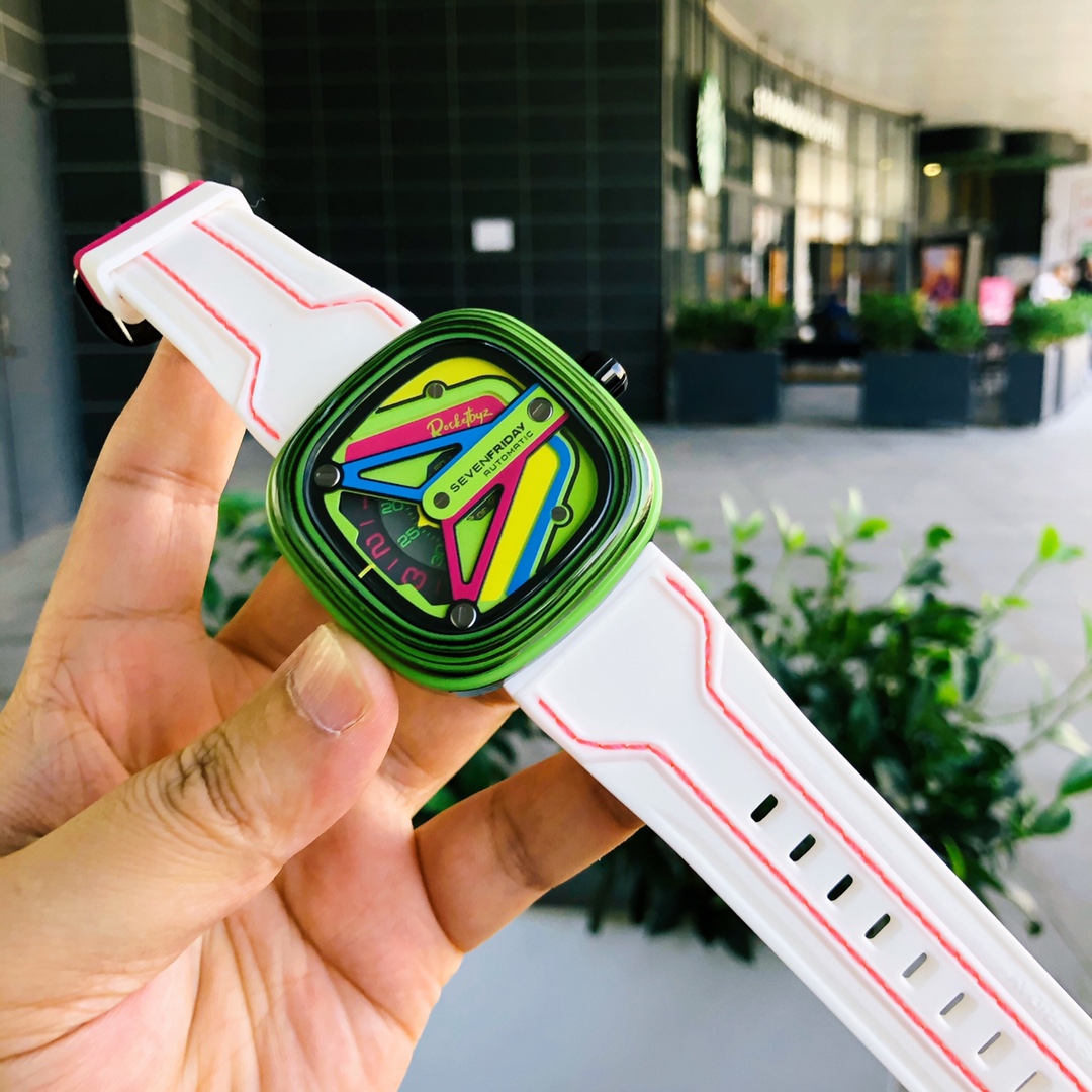 Watches Seven Friday 322833 size:47 mm - vstockx