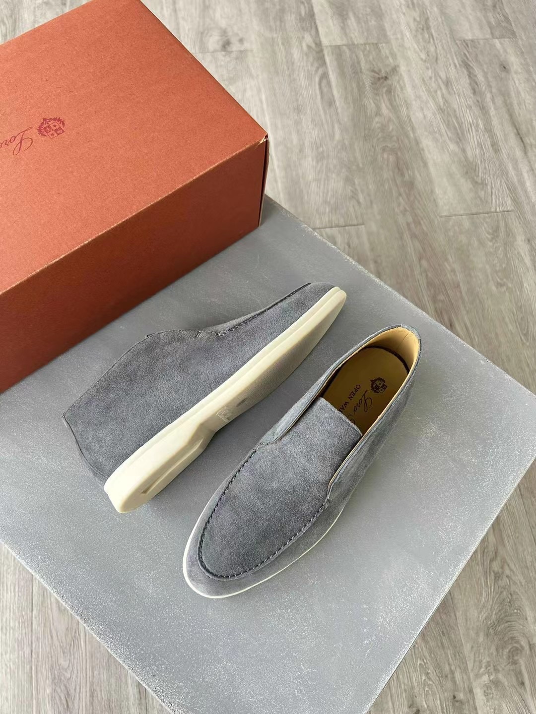 Loro Piana shoes 228 - vstockx