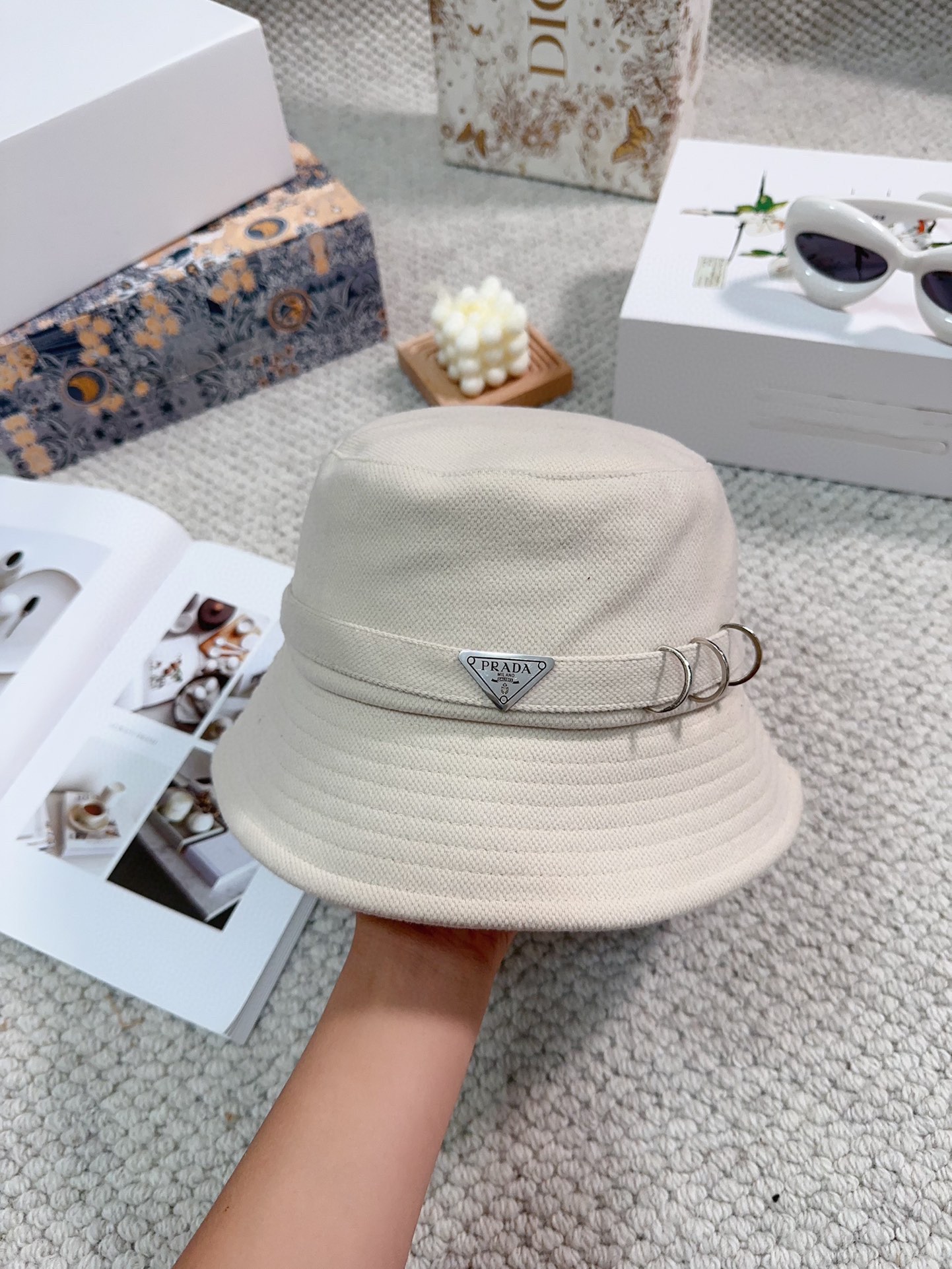 Streetwear Hat Prada 329301 - vstockx
