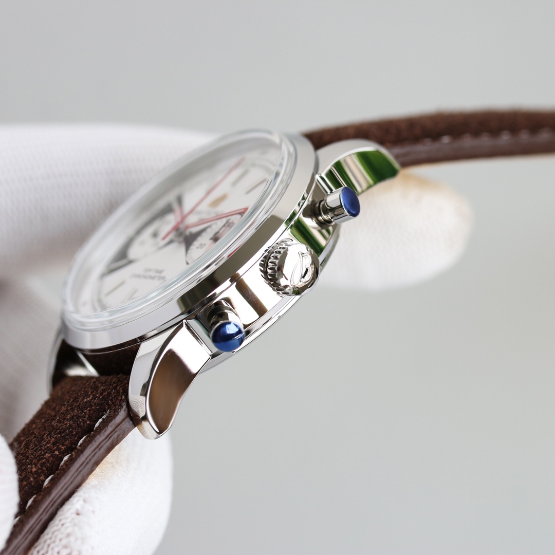 Watches BREITLING 323167 size:41*14.27 mm - vstockx