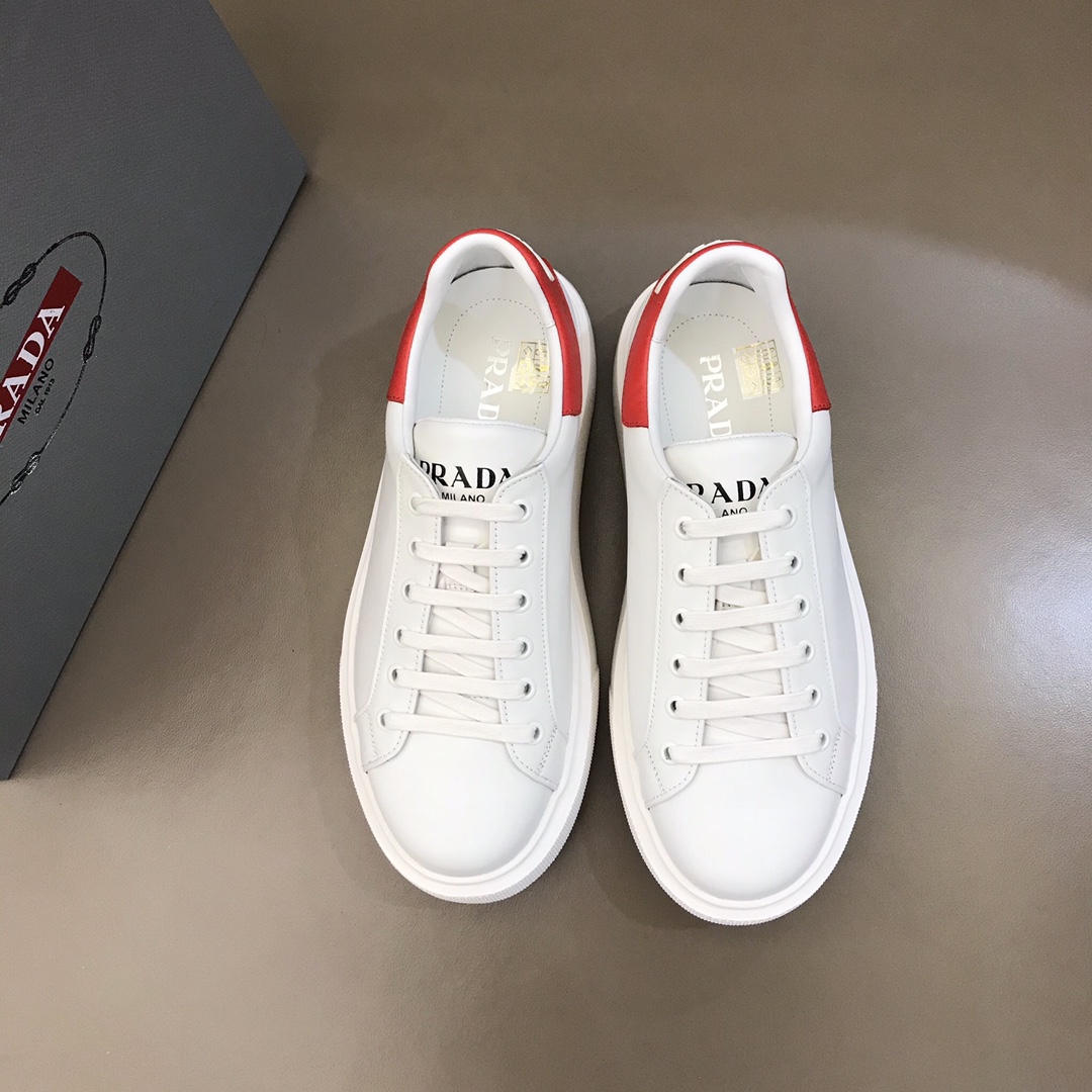 Prada Low Top sneaker 35 - vstockx