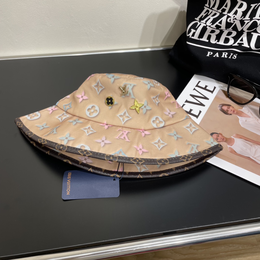 Streetwear Hat LV 329050 - vstockx