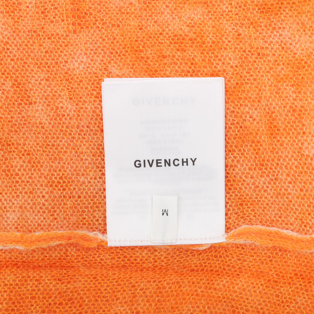 Clothes Givenchy 338 - vstockx