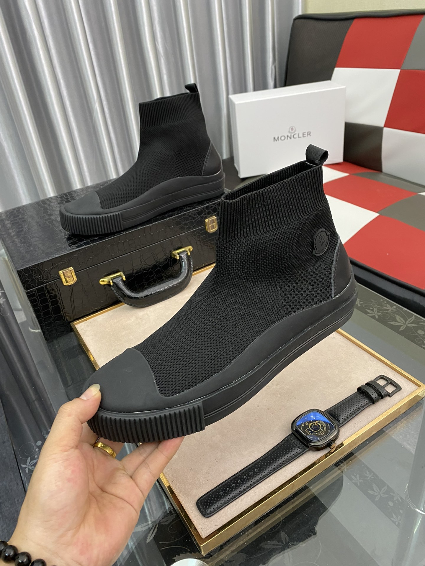 Moncler Socks Sneaker 1 - vstockx