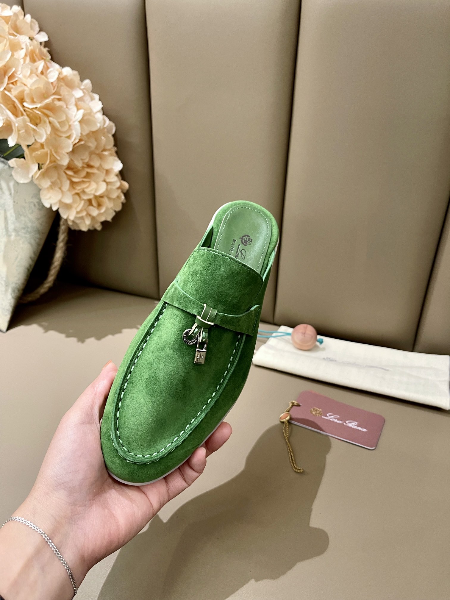 Loro Piana shoes 258 - vstockx