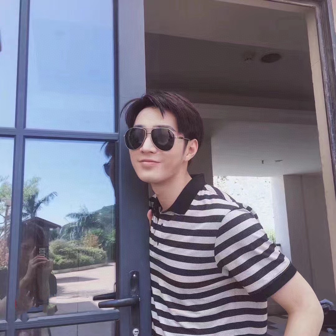 sunglasses Chrome Hearts KLX948 - vstockx