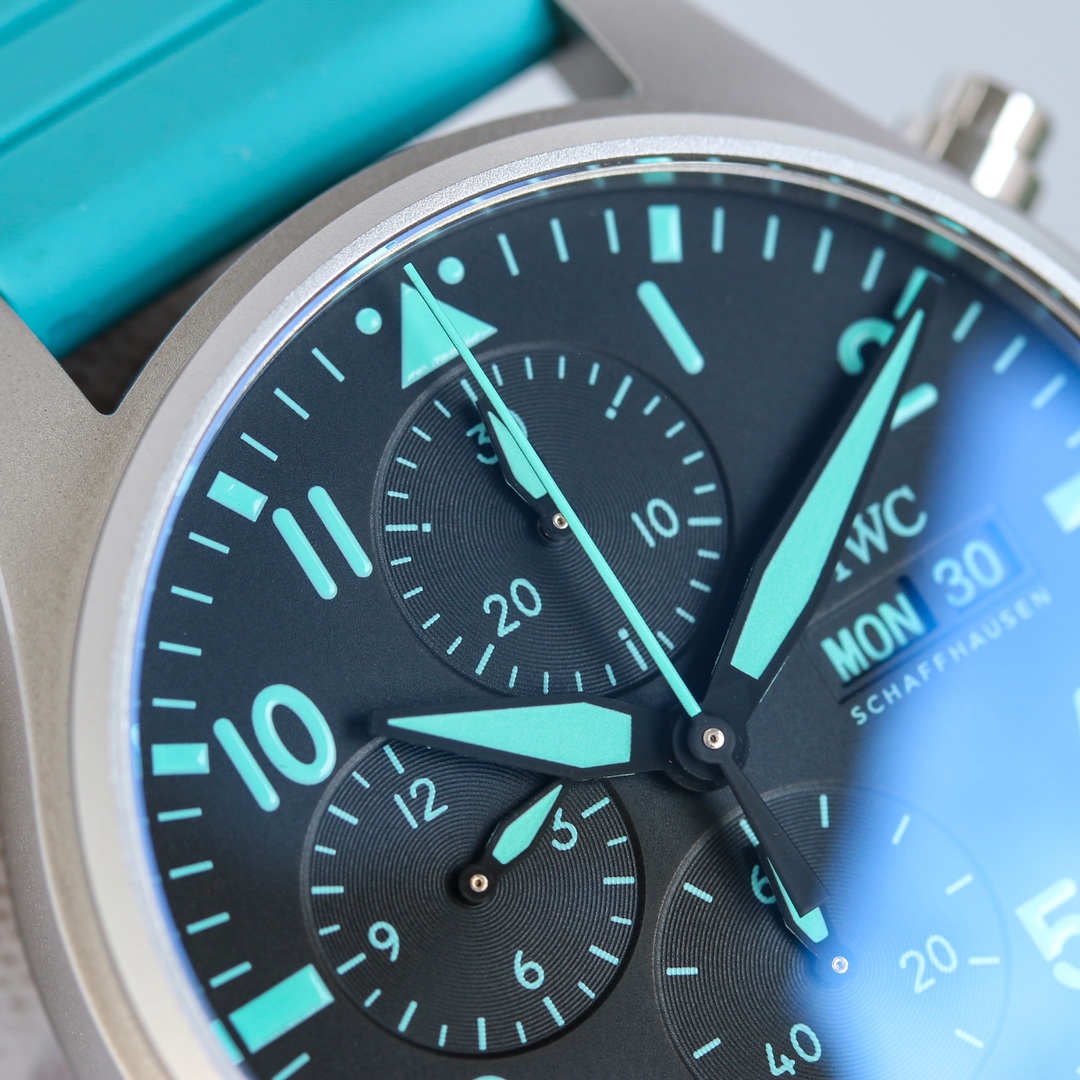 Watches IWS 323046 size:41 mm - vstockx