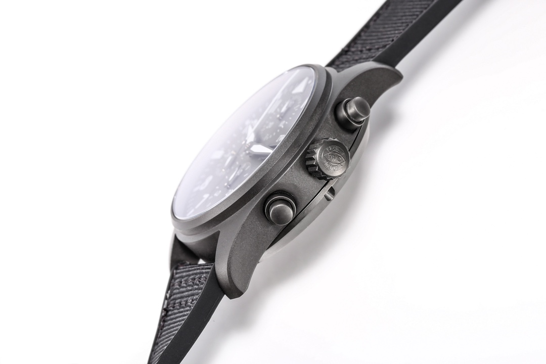 Watches IWS 323039 size:41 mm - vstockx