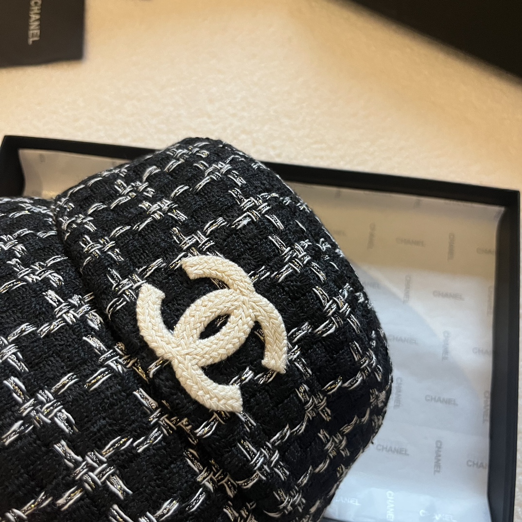 Streetwear Hat Chanel 329184 - vstockx